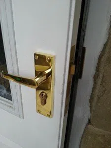 Keystone Locksmith Shop Renton, WA 425-749-3858 - broken-key-extraction