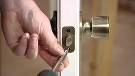 Keystone Locksmith Shop Renton, WA 425-749-3858 - changing-locks